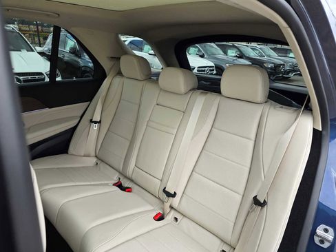New 2026 Mercedes-Benz GLE 450 4MATIC image 19