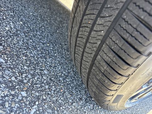 Used 2024 Hyundai Santa Fe Calligraphy image 9