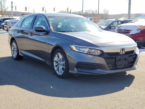 Certified 2020 Honda Accord LX image 4