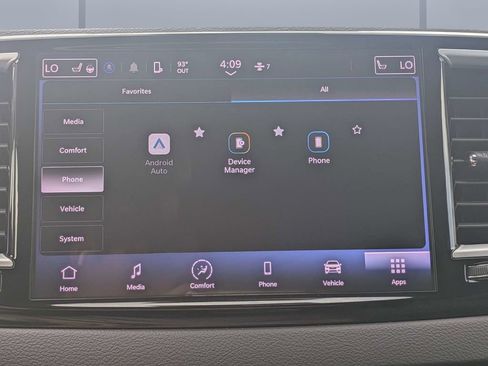 Used 2024 Chrysler Pacifica Touring-L FWD image 53