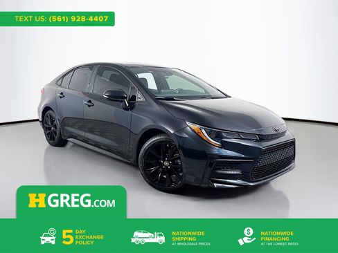 Used 2022 Toyota Corolla SE image 1
