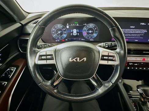 Certified 2024 Kia Telluride SX Prestige image 11