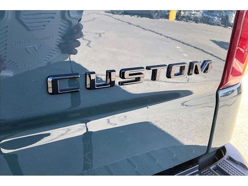 New 2026 Chevrolet Silverado 1500 Custom Trail Boss w/ Dark Appearance Package image 9