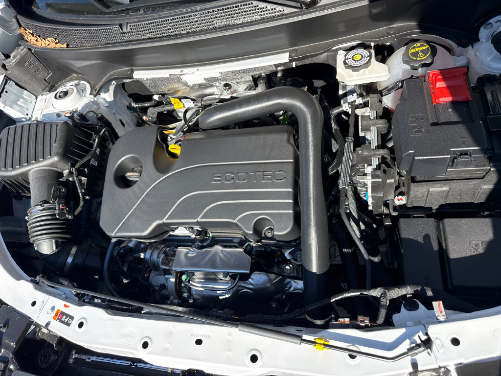 Used 2026 Chevrolet Equinox LT FWD image 36