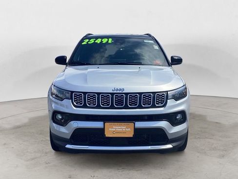 Certified 2025 Jeep Compass Limited AWD/4WD image 8