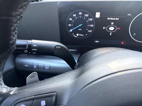 Used 2024 Hyundai Kona SEL w/ Convenience Package image 30