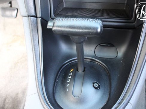 Used 1995 Ford Mustang GT RWD image 6
