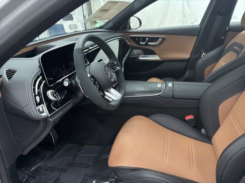 New 2026 Mercedes-Benz E 53 AMG e 4MATIC Sedan image 14