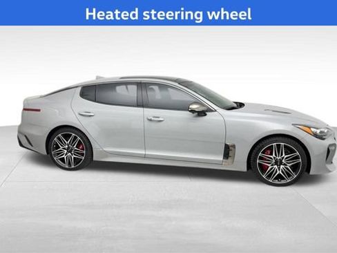 Used 2022 Kia Stinger GT2 AWD/4WD image 11