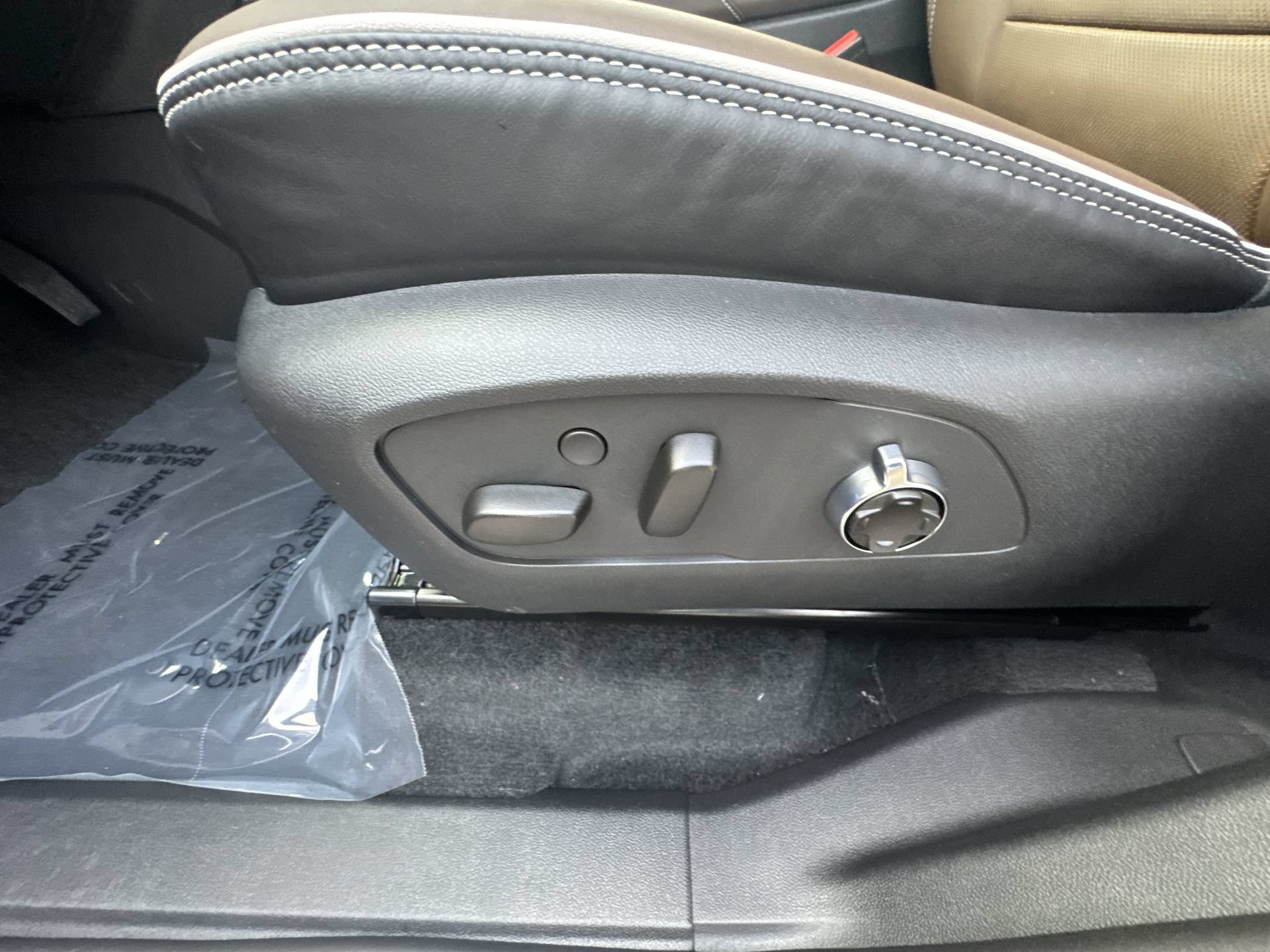 New 2027 GMC Acadia Denali Ultimate AWD/4WD image 14