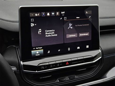 New 2026 Jeep Compass Latitude image 17