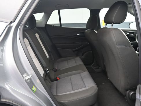 Used 2025 Chevrolet Trax LS image 16