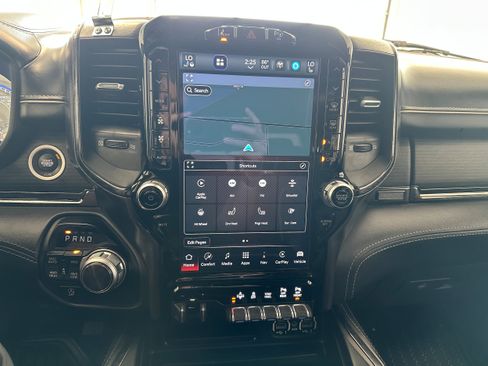 Used 2022 RAM 1500 Limited AWD/4WD image 17