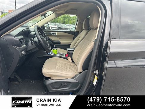 Used 2020 Ford Explorer XLT RWD image 14