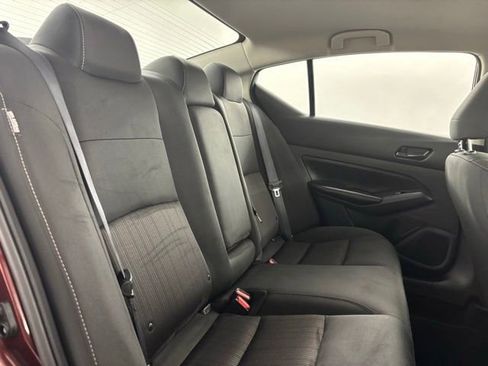 Used 2024 Nissan Altima 2.5 SV image 12