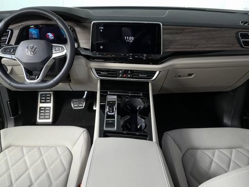 New 2026 Volkswagen Atlas SEL Premium R-Line image 16