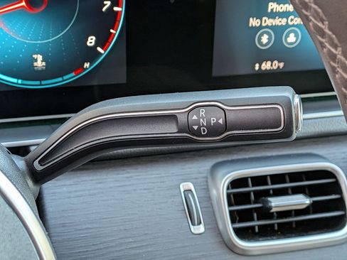 Used 2020 Mercedes-Benz GLE 350 350 4MATIC image 23