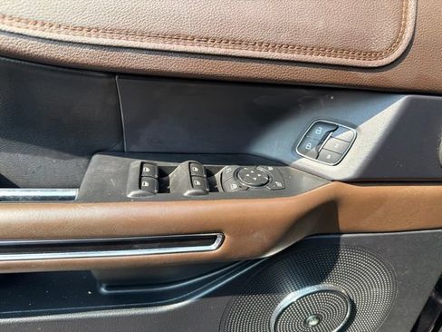 Used 2021 Ford Expedition King Ranch RWD image 9