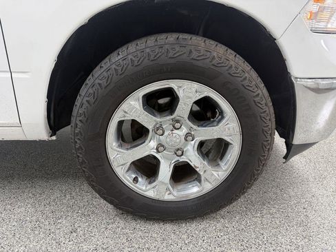 Used 2019 RAM 1500 Tradesman w/ Chrome Plus Package AWD/4WD image 38