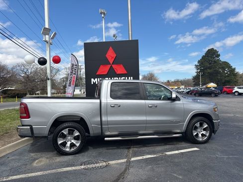 Used 2019 RAM 1500 Laramie AWD/4WD image 4