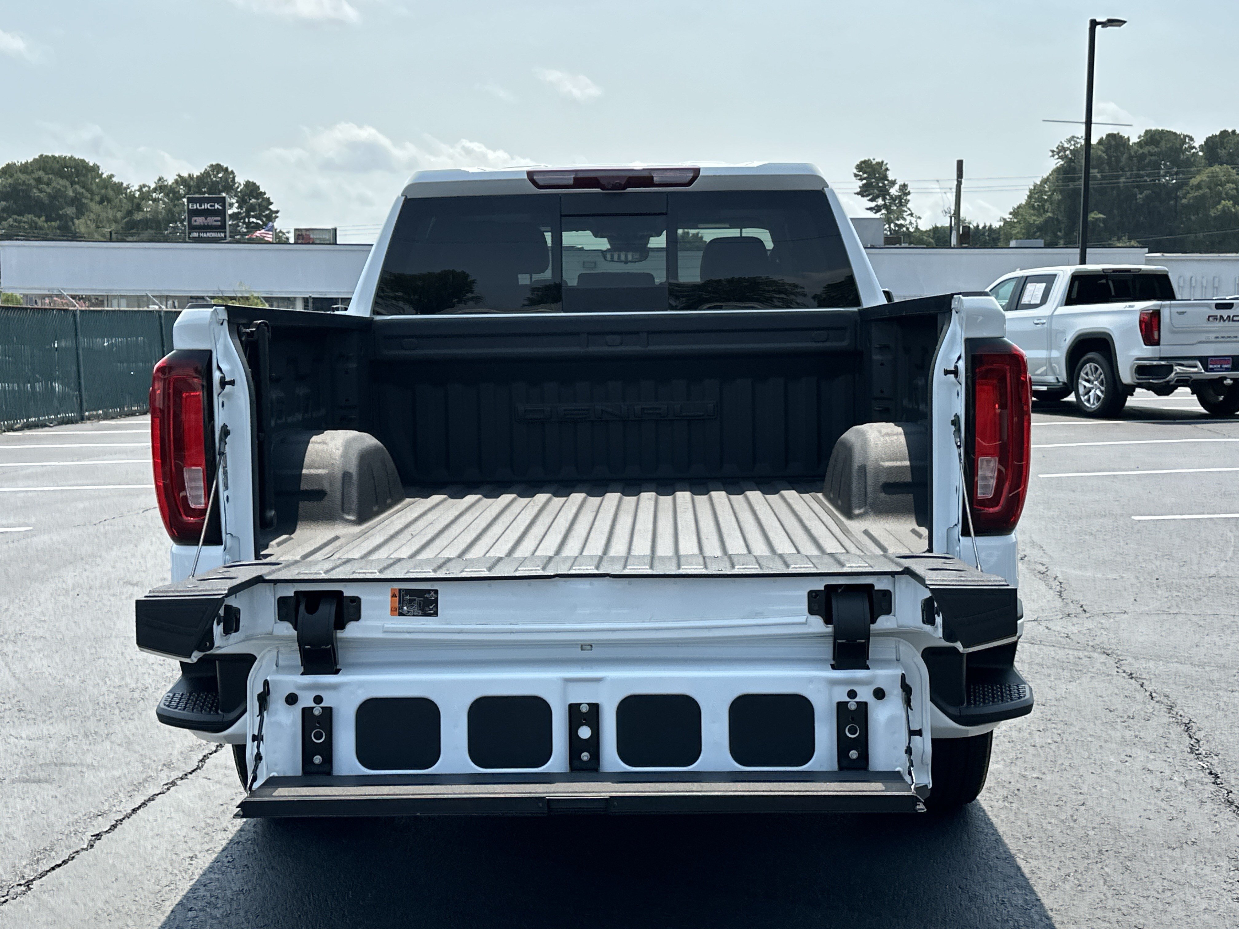 Used 2024 GMC Sierra 1500 Denali w/ Denali Reserve Package AWD/4WD image 20