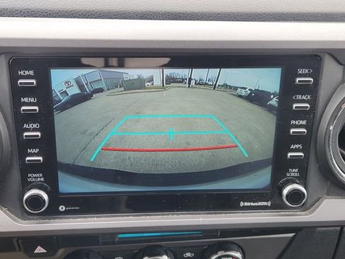 Used 2023 Toyota Tacoma TRD Off-Road image 13