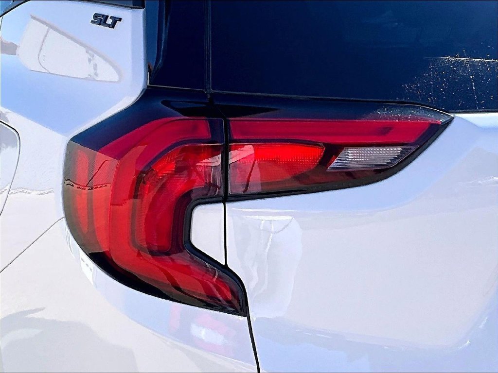Used 2021 GMC Terrain SLT w/ Elevation Edition AWD/4WD image 28