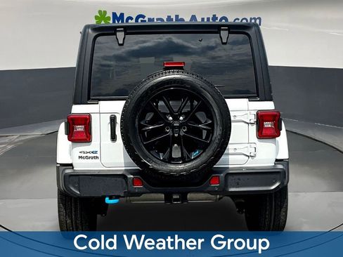 Used 2023 Jeep Wrangler Unlimited Sahara w/ Cold Weather Group AWD/4WD image 7