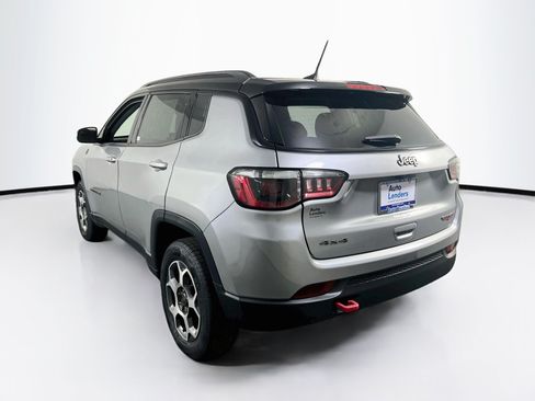 Used 2022 Jeep Compass Trailhawk AWD/4WD image 7
