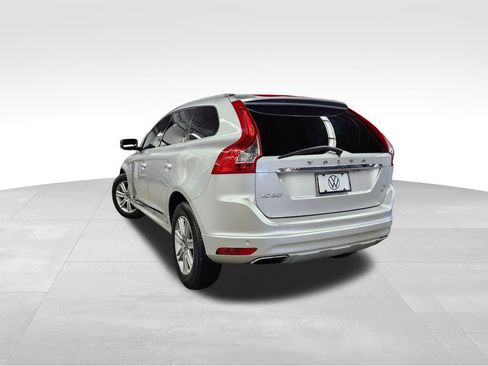 Used 2017 Volvo XC60 T5 Inscription w/ Preferred Option Package image 4