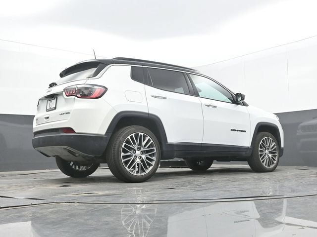 Used 2023 Jeep Compass Limited w/ Elite Group AWD/4WD image 60