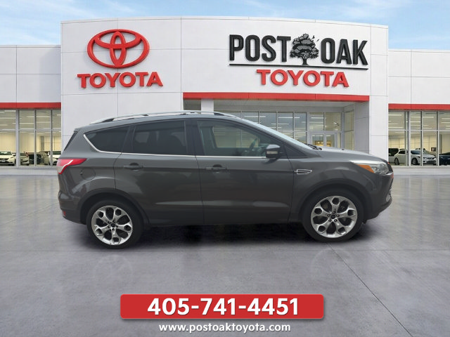 Used 2016 Ford Escape Titanium w/ Equipment Group 301A AWD/4WD image 8