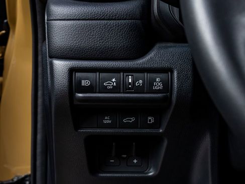 Used 2025 Toyota Land Cruiser image 21