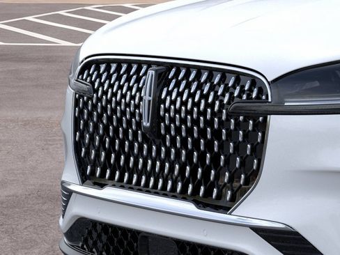 New 2026 Lincoln Aviator Reserve RWD image 17