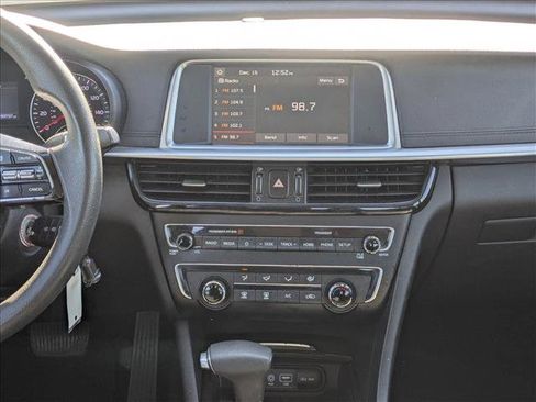 Used 2020 Kia Optima LX image 13