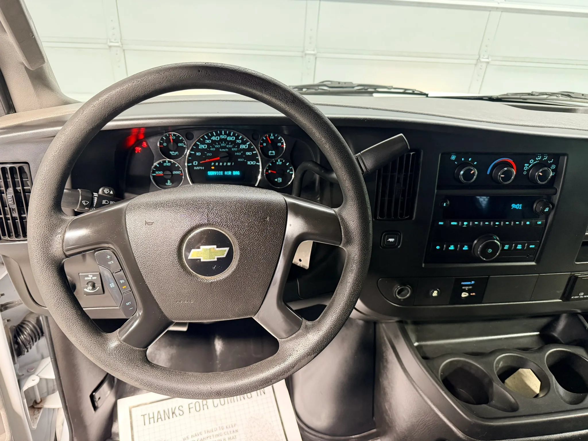 Used 2016 Chevrolet Express 3500 Extended RWD image 8