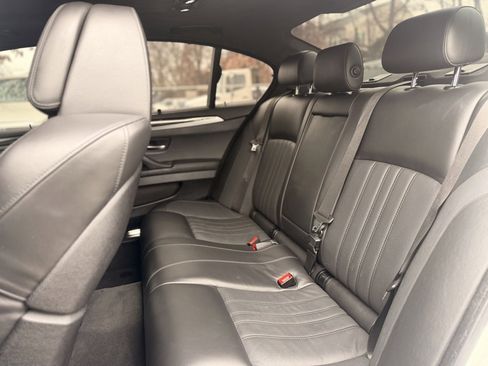 Used 2014 BMW M5 image 16