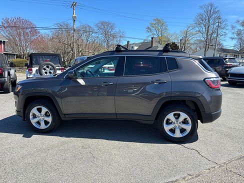 Certified 2020 Jeep Compass Latitude w/ Cold Weather Group AWD/4WD image 6