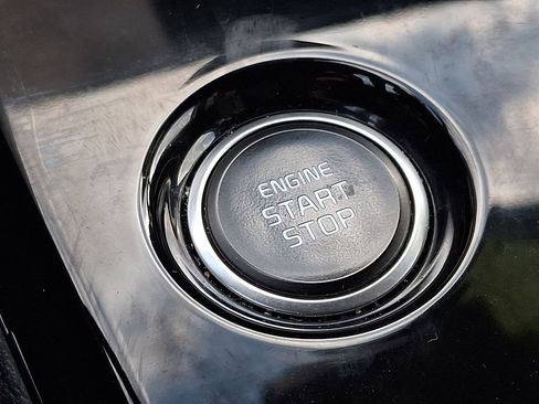 Certified 2023 Kia Sportage EX image 23