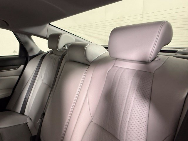 Used 2020 Honda Accord Touring image 24