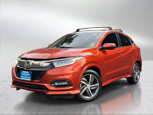 Used 2020 Honda HR-V Touring image 1
