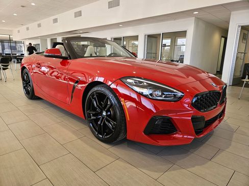Used 2019 BMW Z4 sDrive30i w/ M Sport Package image 7