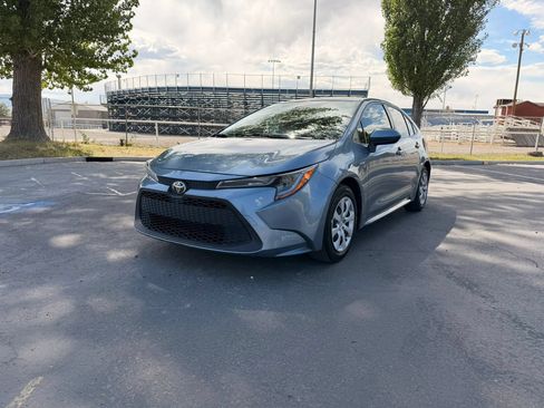 Used 2022 Toyota Corolla LE FWD image 12