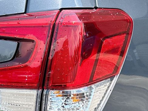 Used 2023 Subaru Forester Limited AWD/4WD image 11