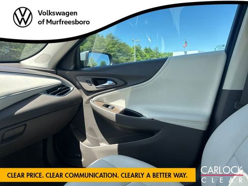 Used 2024 Chevrolet Malibu LT FWD image 5