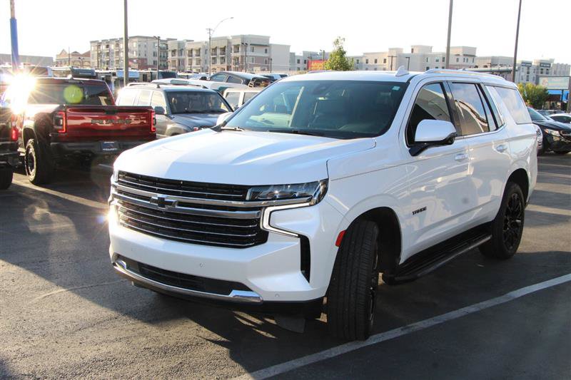 Used 2022 Chevrolet Tahoe LT w/ LT Signature Package AWD/4WD image 7
