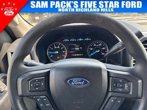 Used 2017 Ford F250 XLT w/ XLT Premium Package AWD/4WD image 7