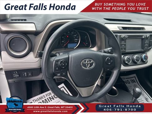 Used 2015 Toyota RAV4 LE FWD image 14