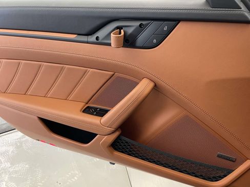 Certified 2024 Porsche 911 GT3 RS RWD image 32
