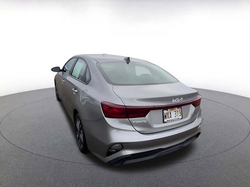 Used 2024 Kia Forte LXS FWD image 11